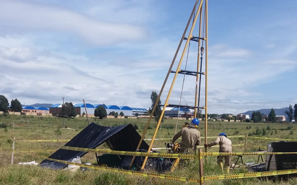 Rotary borehole at the Variante Andes road project